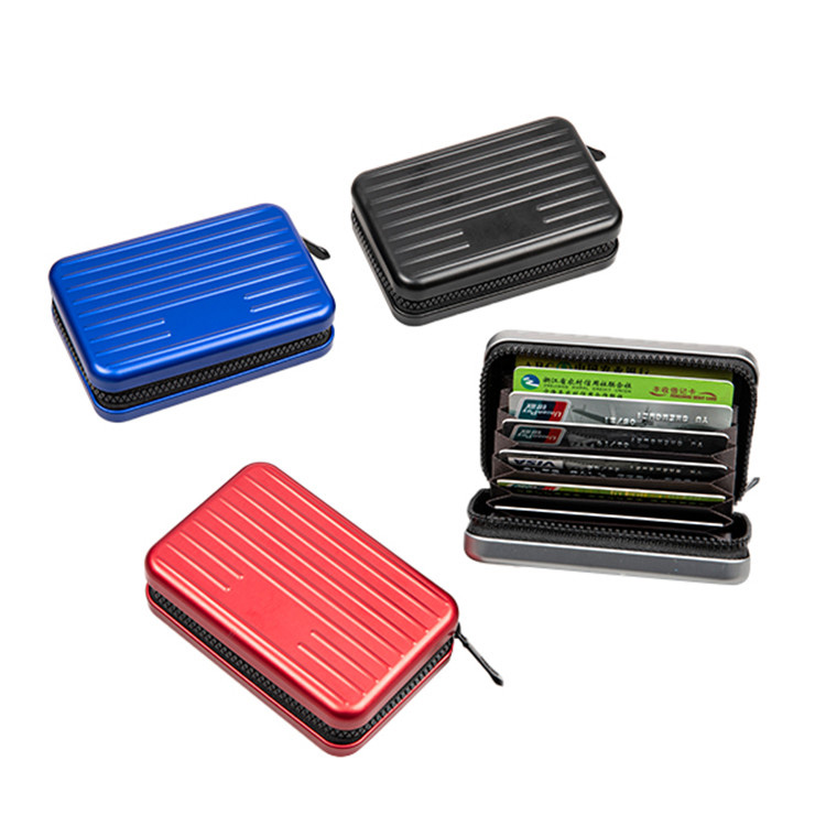 Kedu otu obere akpa kaadị Aluminom zipụ si eme ka nchekwa na nhazi kaadị kwa ụbọchị?